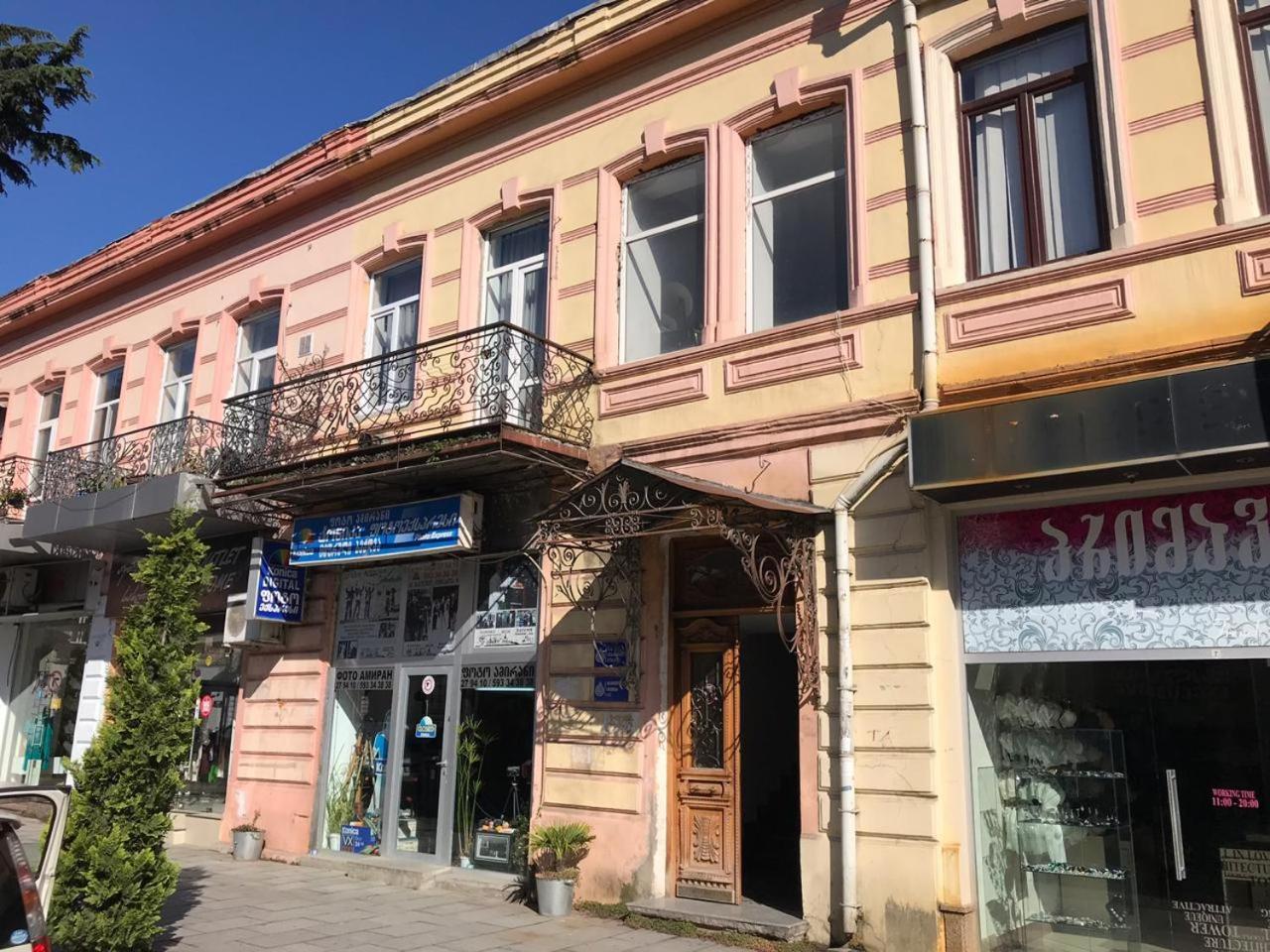 Appartamento Old Batumi'S Diamond Esterno foto