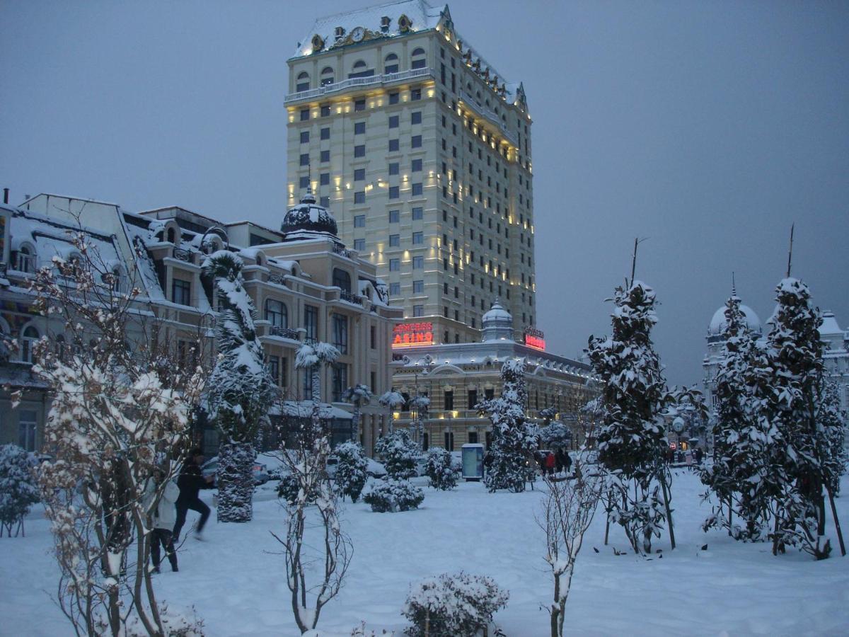 Appartamento Old Batumi'S Diamond Esterno foto